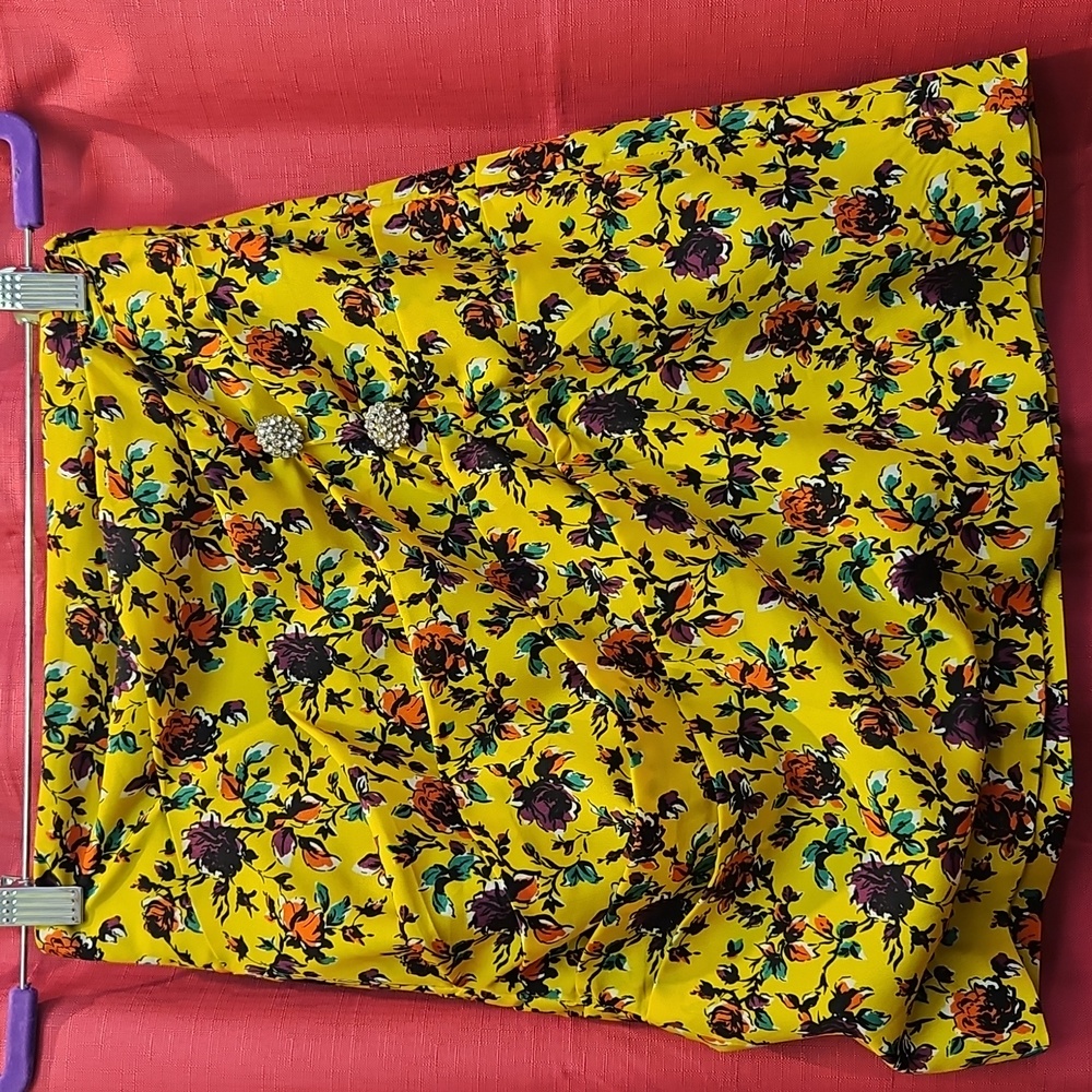 Zara Ruched Floral Pattern Mini Skirt